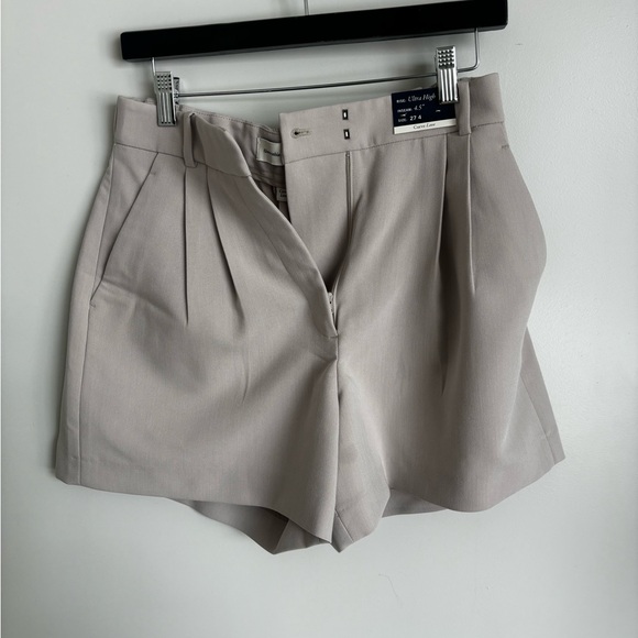 Abercrombie & Fitch Pants - Abercrombie Women's High-Waist Pleated Dress Shorts in Light Taupe